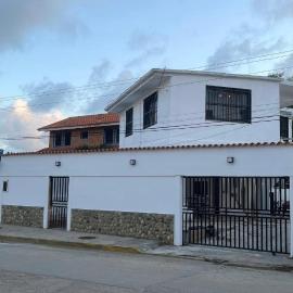 House for 10 guests in Chichiriviche, Falcon