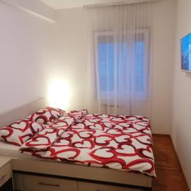Apartman 44, sa garažom, Mejdan Banja Luka, ξενοδοχείο στη Μπάνια Λούκα