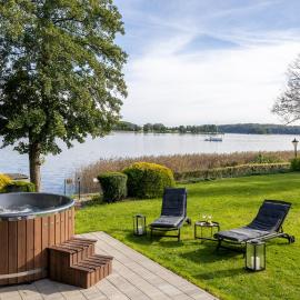 Family Lake House