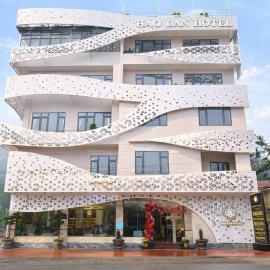HAO LAN LUXURY Hotel, hotel u gradu Bắc Quang