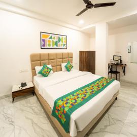 Treebo Shridhar Stay, 2 km from Indore Junction