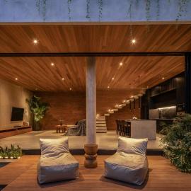 Beautiful Modern Industrial 2BR villa