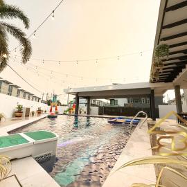 Ipoh Fairy Villa 3 Pool, Jacuzzi & KTV 23 Pax