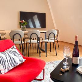WEINQUARTIER Naumburg 6 Apartments Eventraum Fahrradraum Kaffee Küche Parken, hotel u gradu Naumburg