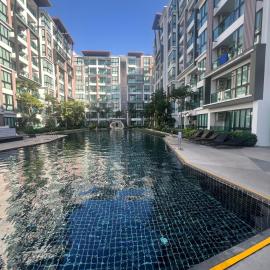 A515 by Royal Lee The Terminal Phuket, hotel u gradu 'Ban Bo Han'