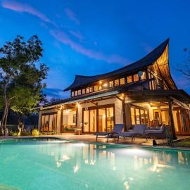 Amed Savana Luxury Villa, hotel en Data