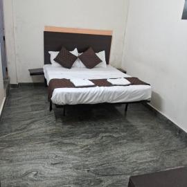 shree chendur family residency NON AC rooms