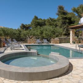 Villa Lida Aresti by Sealand Villas