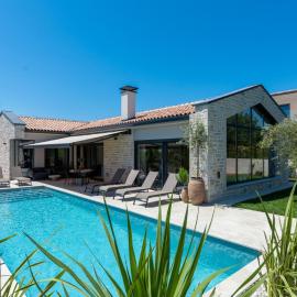 Villa Flores by Villas Guide, Hotel in Frata