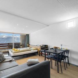 Studio avec balcon & vue dégagée, Anzère centre, hotel em Anzère