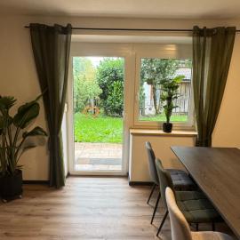 Moderne große Wohnung mit Garten, hotel u gradu 'Hausham'