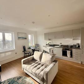 Brand New Fully Equipped Flat in Greater London