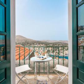 Aerino, hotel i Simi