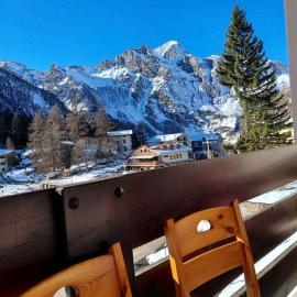 San Domenico, in the village with a covered parking space, hotel in San Domenico