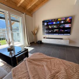 Appartement Vue Montagne Vignoble Cosy Valais, hotelli kohteessa Chamoson