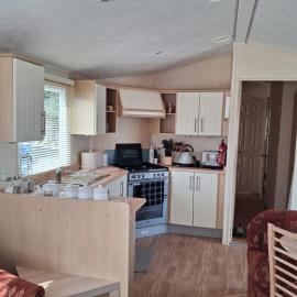 2Bed-Cabin Sleeps 4 WiFi Free Parking Sea Views