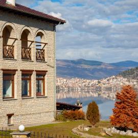 Το σπιτι της Ελευθερίας και της Σοφίας, hotel in Kastoria