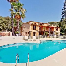 Premium Habitat Can Ferrer