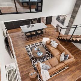 Urban Sanctuary Luxury Stay with Private Parking