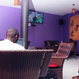Moto-Moto Cottages, hotel in Mbarara