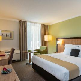 Leonardo Hotel Düsseldorf Airport Ratingen, hotelli kohteessa Ratingen