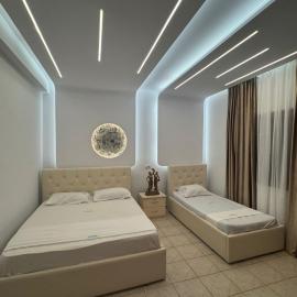 Hotel Dragoi, hotel em Velipojë