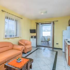 Apartment mit Klimaanlage und Balkon by Interhome