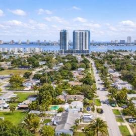 Family-Friendly Beach Home in West Palm Beach, FL