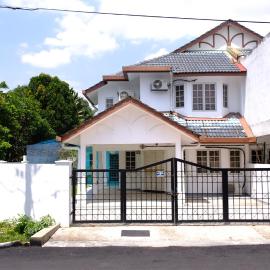 D Corner Lot Homestay Bangi, hotel i Bandar Baru Bangi