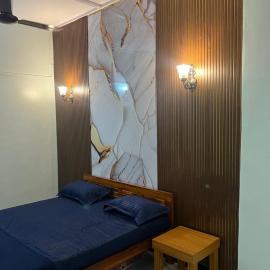 Dolphin House Beach Resort