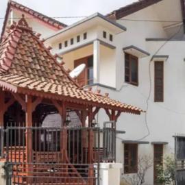 Griya Sarah Backpacker Homestay by Bias