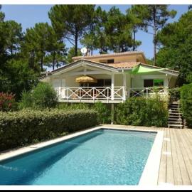 Villa Prestige 5 étoiles Piscine Biscarrosse Lac Golf, hotel di Biscarrosse