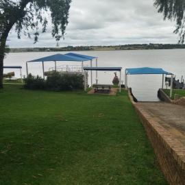 Elephant hide away, hotel in eMalahleni