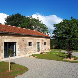 Gîte de villodier, hotel v mestu LʼIsle-Jourdain