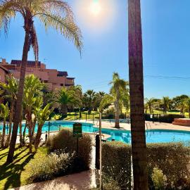 Calma Suite Apartment - Mar Menor Golf Resort, hotel di Torre-Pacheco