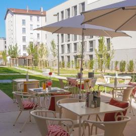 Bikube Coliving Hôtel - Lyon Centre Lumière, хотел в Лион