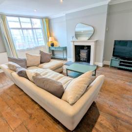 3 bedroom cosy home in Nantwich