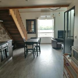 Appartement provence verte, hotel Forcalqueiret városában