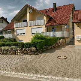 separate 35qm Apartment in Altmühltal, hotel v destinaci Wellheim