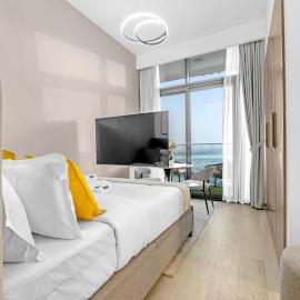 Waves - Modern & Vibrant Studio With Skyline View, hotel Sabkhah városában
