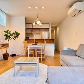 ura アルコバレーノ奉還町: Okayama şehrinde bir otel