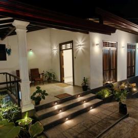 Villa romance hikkaduwa