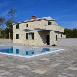 Holiday Home Villa Sana by Interhome, hotel u gradu Vir