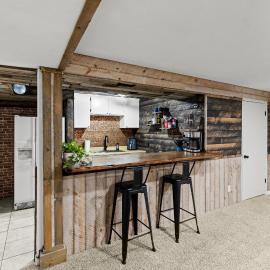 East Farmington Hideaway - Family Friendly Home