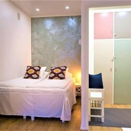 Viihtyisä & Varusteltu Keskusta-asunto Neljälle!, hotel di Tampere