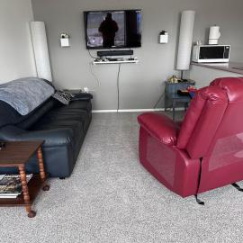 Texada Hunter Hiker friendly suite, hotelli kohteessa Vananda