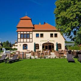 Ferienhaus nahe Schlosshotel Wendorf Golf, hotel a Wendorf