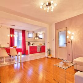 Apartments Cvek, hotel sa Rovinj