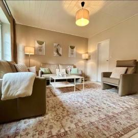 Gästehaus - 2 Bäder, 8 Pers, Parkplatz, Garten, Terrasse