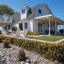 Hidden Acre Vineyard Estate
